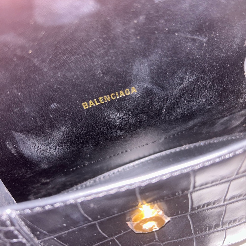 Hourglass Balenciaga Black Bag - Picture 13 of 16